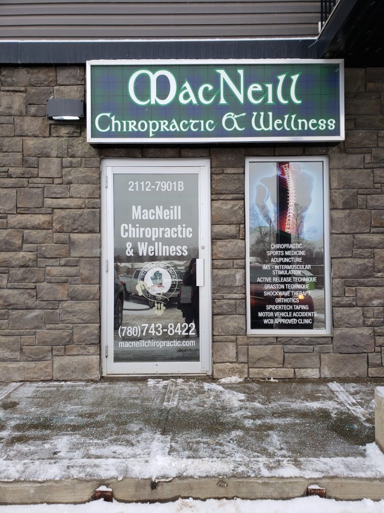 Dr Jean Derek MacNeill Chiropractic in Fort McMurray. Chiropractor,  Registered Massage Therapy – Fort McMurray, AB. 780-743-8422